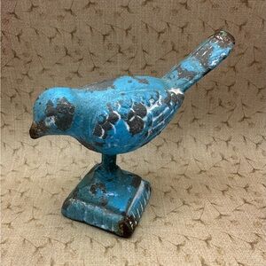Blue Bird Dove Cast Iron Figure Figurine Pedestal Rustic Distressed 2.4 lbs